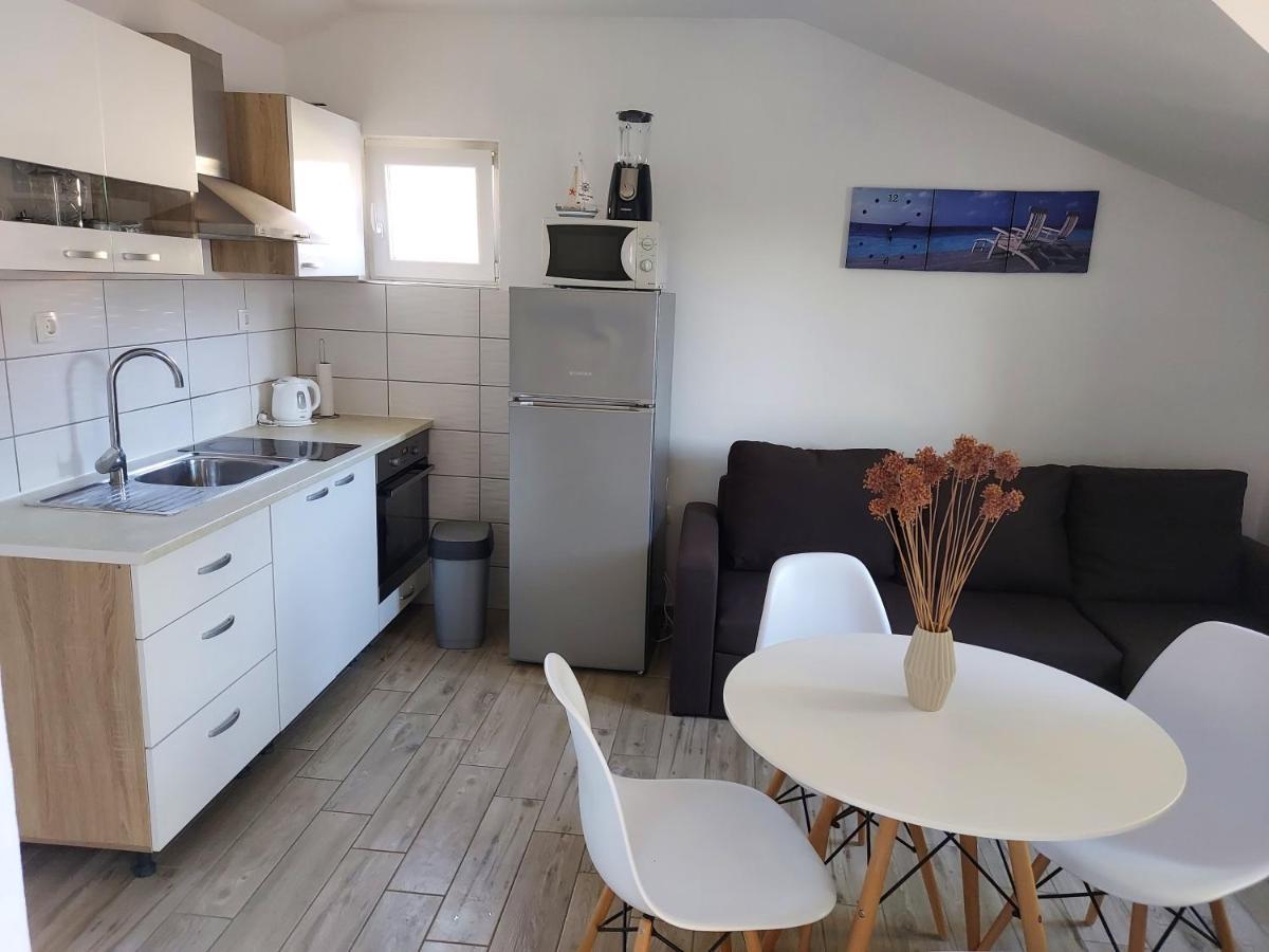 Apartments Durda 希贝尼克 外观 照片